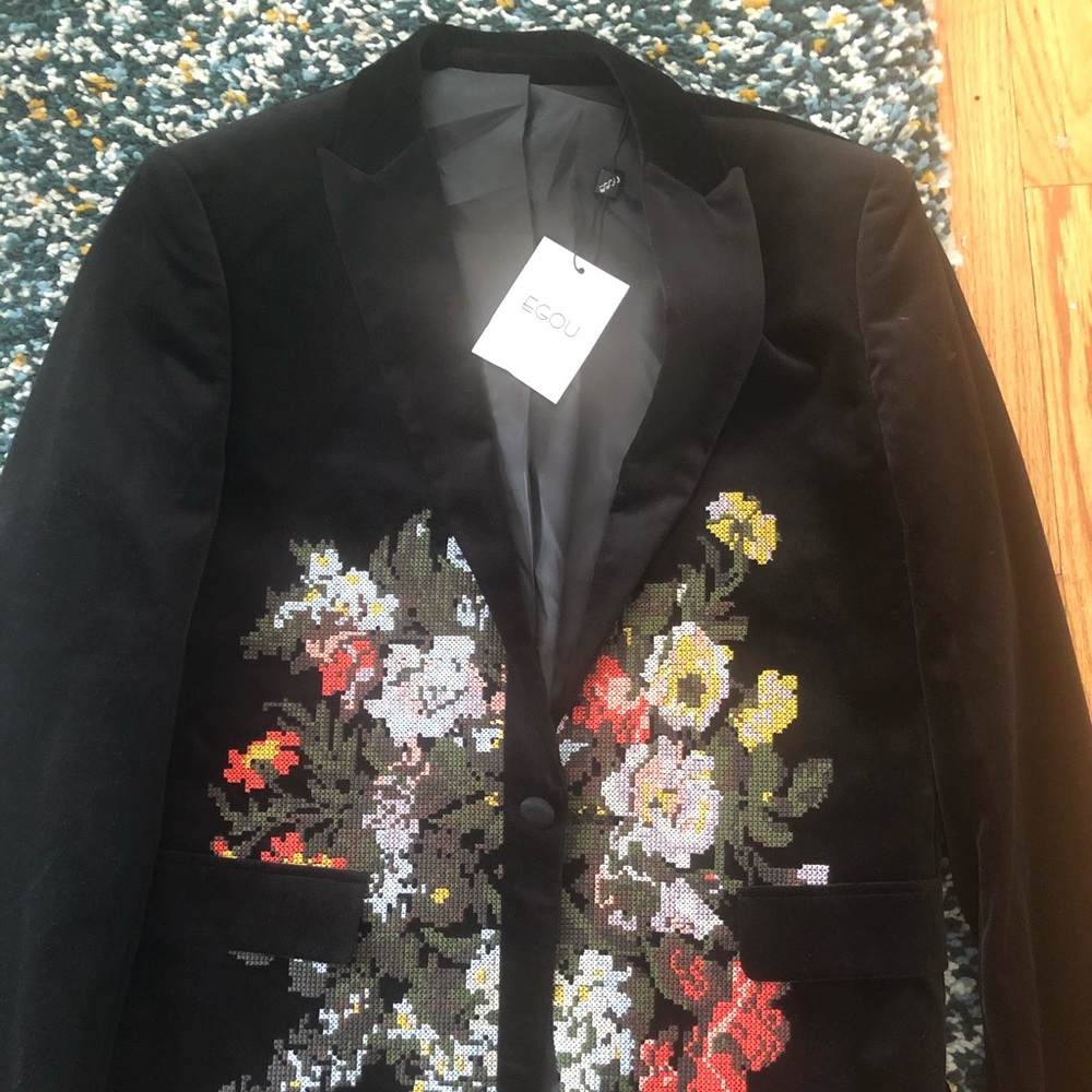EGOU BLAZER (Rare Find)